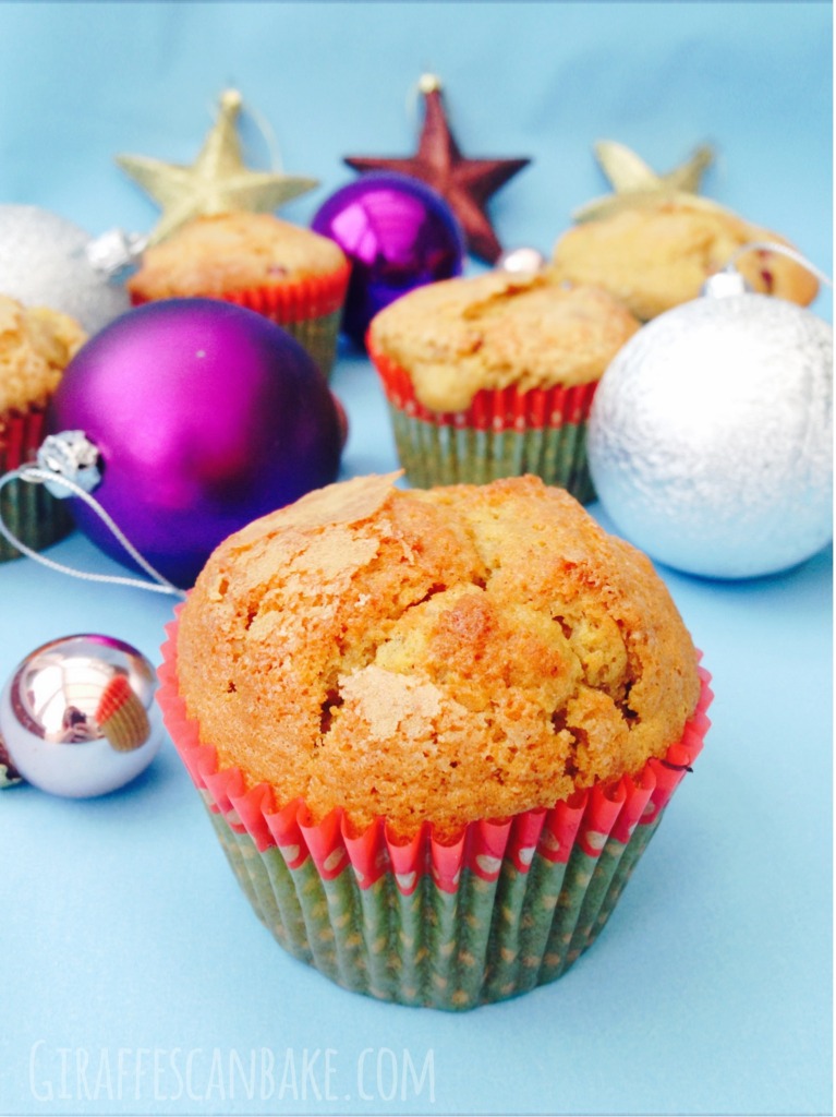 Clementine and Pomegranate Muffins - These Clementine and Pomegranate Muffins are the perfect way to get your Christmas fix in the mornings, full of festive flavours and totally delicious! 