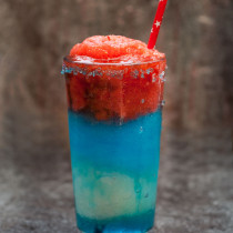 Captain America Slushy Cocktail for Civil War - a red, white and blue layered slushy cocktail to celebrate the release of Captain America: Civil War and to show I am firmly #TeamCap!!