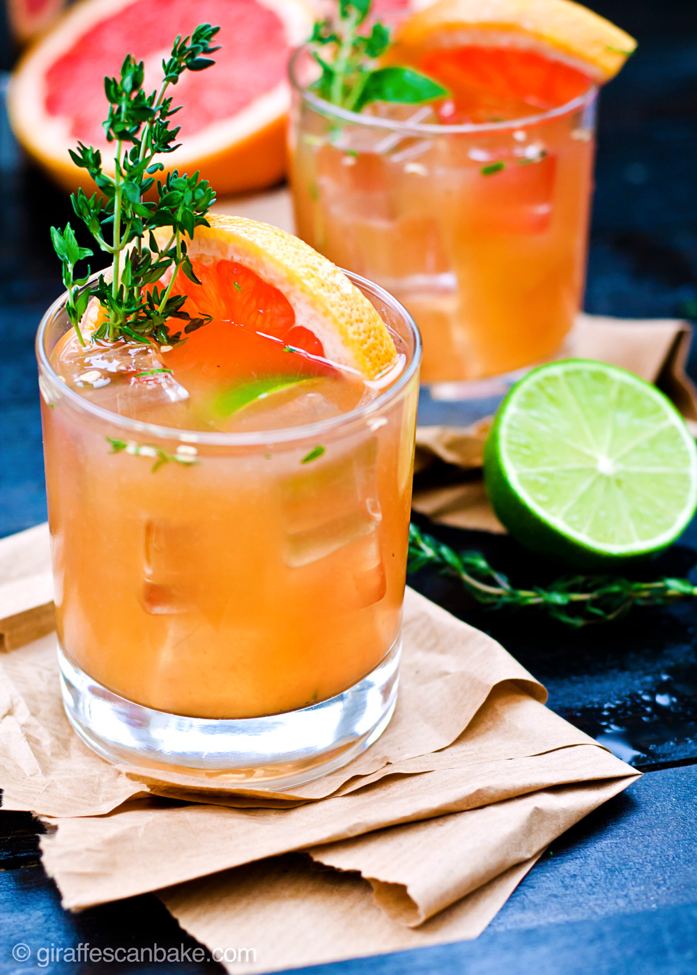 This Grapefruit and Thyme Bourbon Smash is full of bright citrus flavour and aromatic herbs, showcasing the best of winter seasonal fruit. Muddled lime and thyme, combined with fresh grapefruit juice and delicious bourbon, it’s the perfect way to get the most out of those amazing grapefruits. This cocktail is refreshing, full of flavour and totally gorgeous – it’s the perfect cocktail to serve at any occasion.